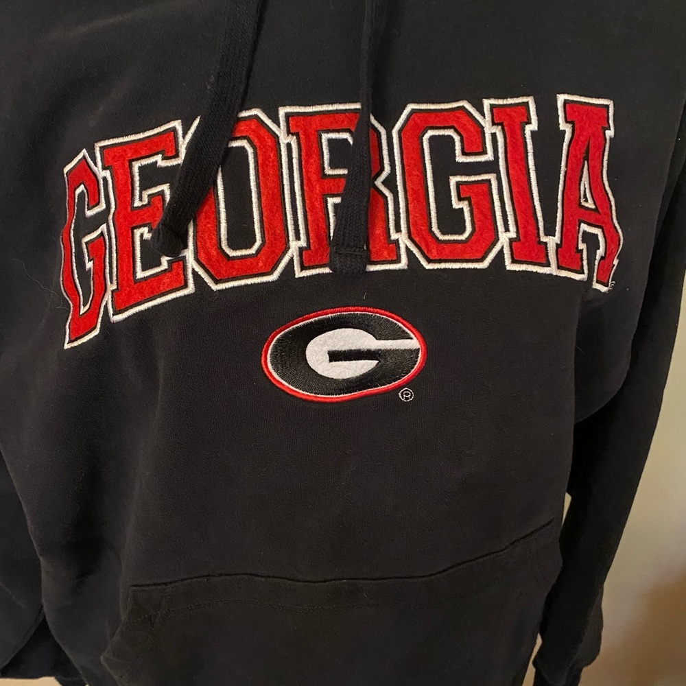 University of Georgia Bulldogs Hoodie - Campus Drive - Stitched Logo Size Medium - Picture 3 of 7